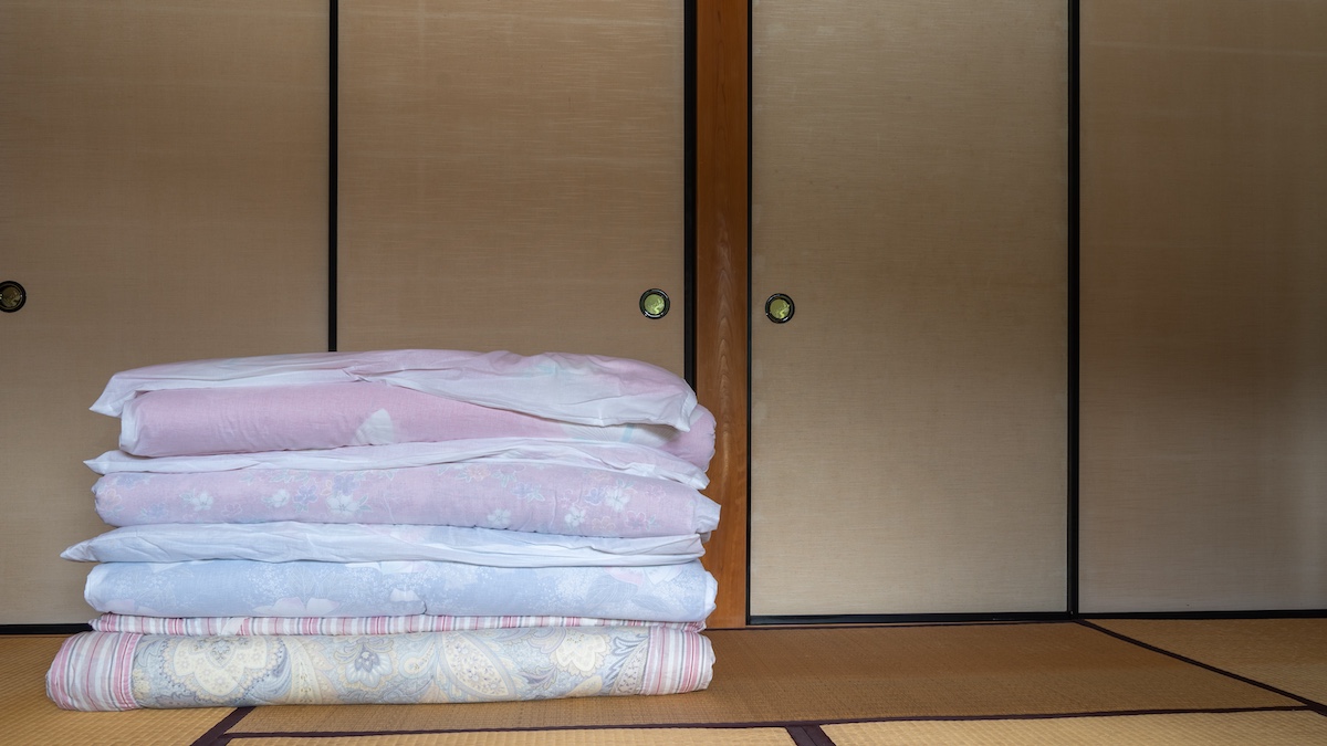 亡くなった人の布団の処分方法